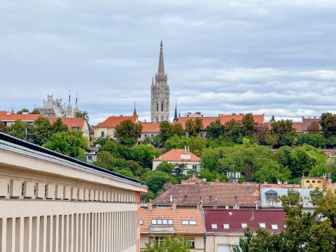 Eladó Lakás 1012 Budapest 1. kerület 