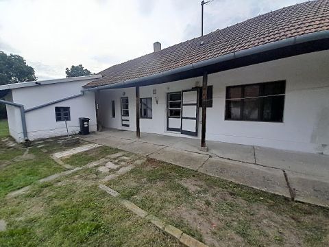 Kiadó Ház 5600 Békéscsaba 
