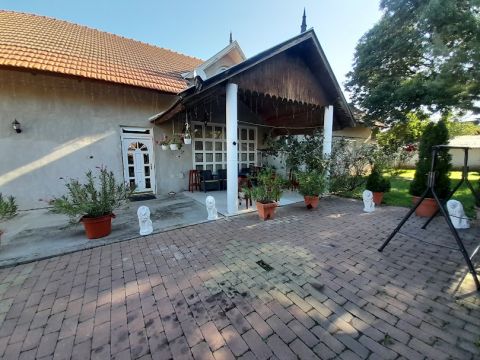 Eladó Ház 5600 Békéscsaba , Mesterház környéke