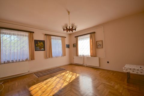 Eladó Ház 1162 Budapest 16. kerület , Árpádföld