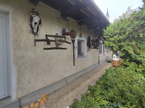 Eladó Ház 8096 Sukoró a központ közelében