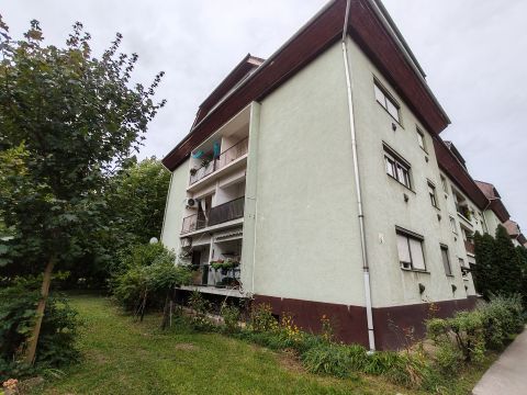 Eladó Lakás 2316 Tököl 