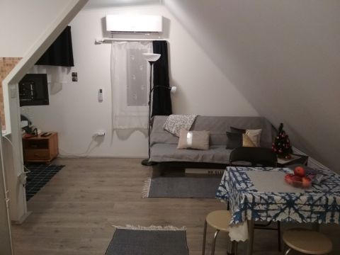 Kiadó Lakás 7634 Pécs 