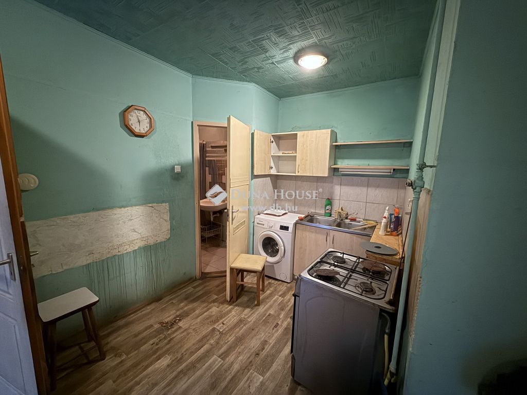 Eladó Lakás Budapest XXI. kerület, 