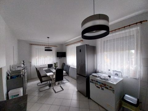 Eladó Lakás 1172 Budapest 17. kerület , Naplás-tó vonzáskörzetében