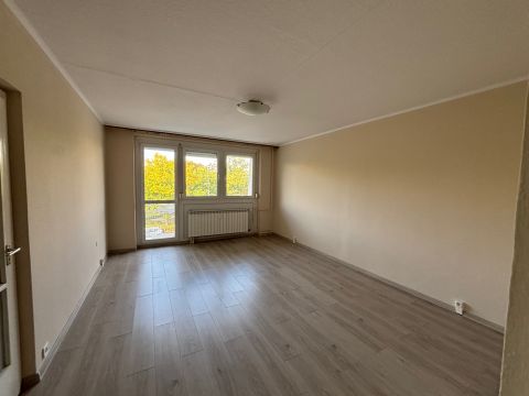 Eladó Lakás 6000 Kecskemét 