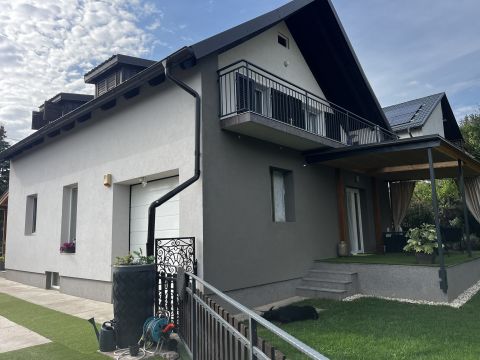 Eladó Ház 8220 Balatonalmádi , Felsőörsi út
