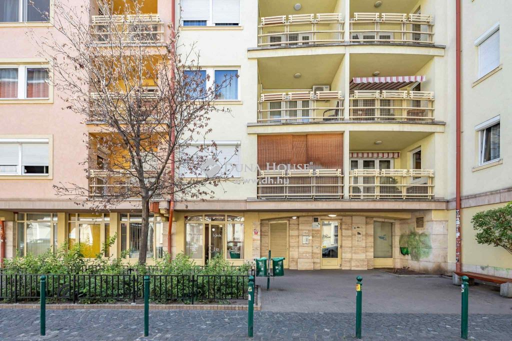 1075 Budapest 7. kerület — 1/14