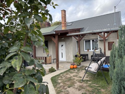 Eladó Ház 2521 Csolnok 