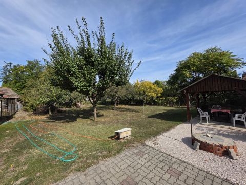 Eladó Ház 2344 Dömsöd 