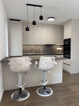 Eladó Lakás 1037 Budapest 3. kerület 