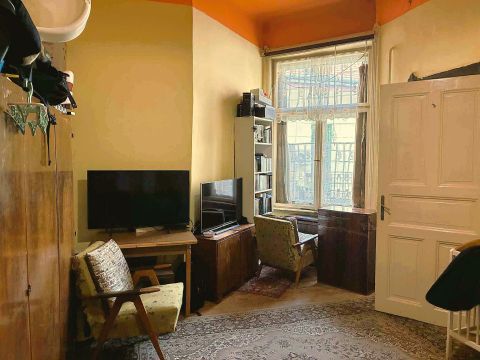 Eladó Lakás 1089 Budapest 8. kerület 