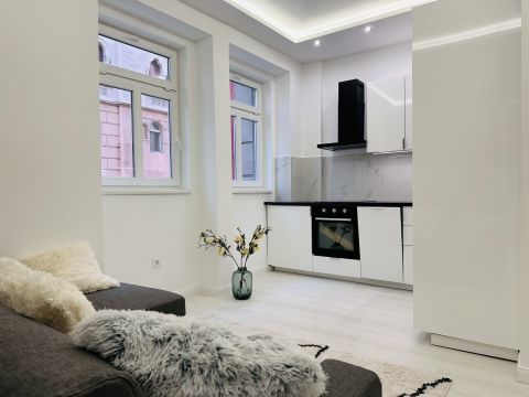 Eladó Lakás 1095 Budapest 9. kerület 