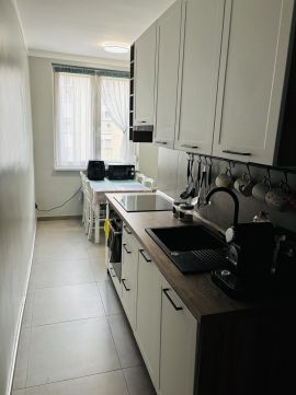 Eladó Lakás 6100 Kiskunfélegyháza Kiskunfélegyháza belvárosában igényes,felújított lakás eladó