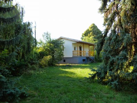 Eladó Ház 2475 Kápolnásnyék , Vasútállomás közeli