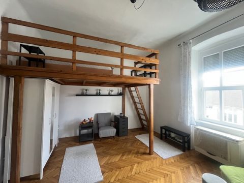 Eladó Lakás 7622 Pécs 