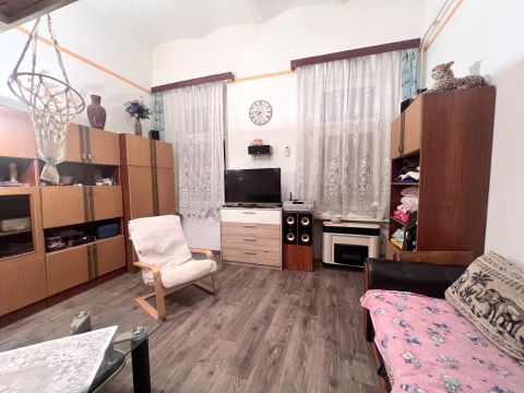 Eladó Lakás 1082 Budapest 8. kerület 