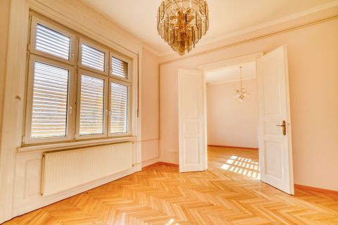 Eladó Lakás 1121 Budapest 12. kerület , Budapest 12 kerület, Kútvölgyi út