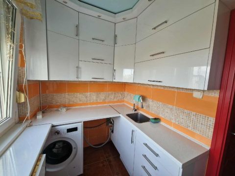 Eladó Lakás 1039 Budapest 3. kerület , 1039 Budapest 3, Központi