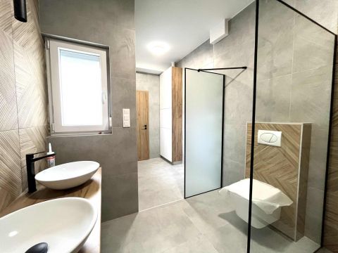 Eladó Lakás 7621 Pécs , Pécs József utca 