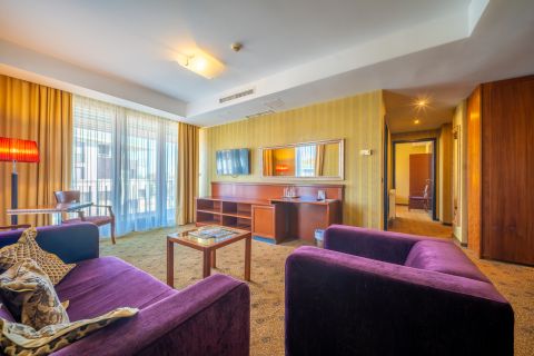 Eladó Lakás 8230 Balatonfüred , Golden Resort