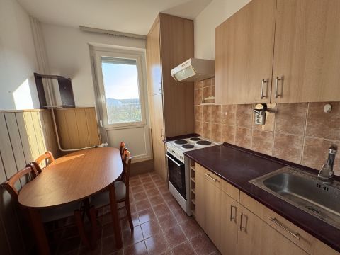 Eladó Lakás 7300 Komló 