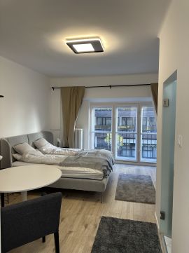 Kiadó Lakás 1075 Budapest 7. kerület 