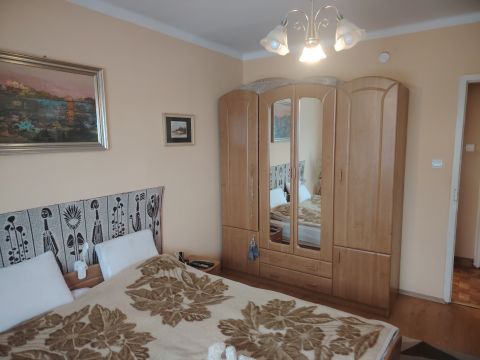 Eladó Ház 2840 Oroszlány 