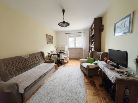 Eladó Lakás 7100 Szekszárd 