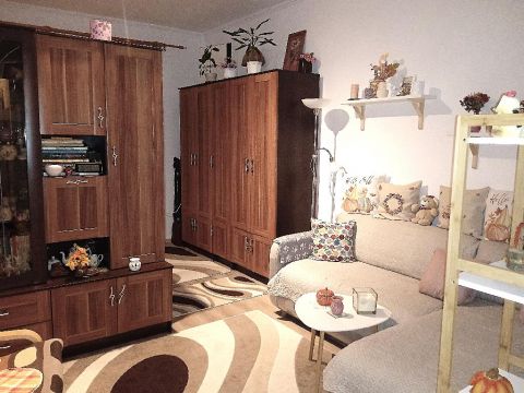 Eladó Lakás 8400 Ajka , 8400 Ajka, Csendes