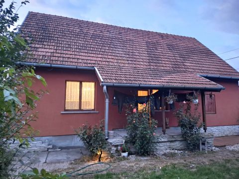 Eladó Ház 2700 Cegléd 