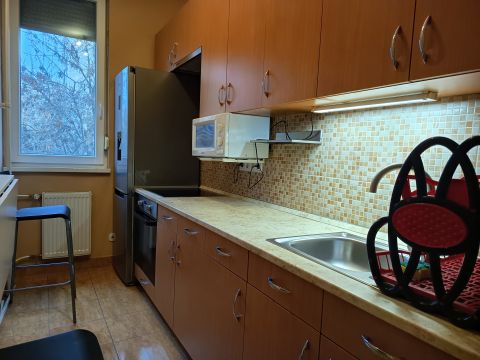 Eladó Lakás 1184 Budapest 18. kerület Második emeleti felújított lakás a Lakatos lakótelepen!