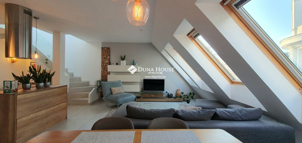 Eladó lakás, Budapest, 6. kerület