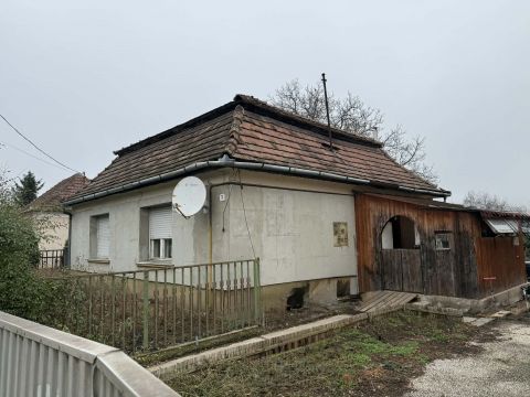 Eladó Ház 2060 Bicske 