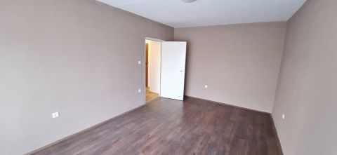 Kiadó Lakás 7632 Pécs 