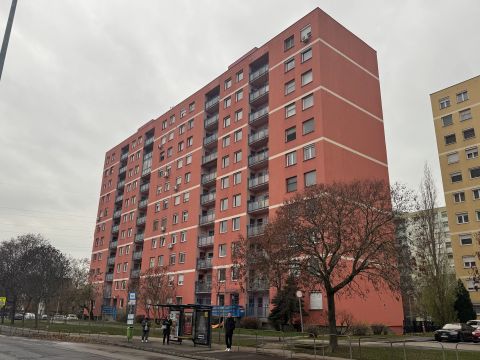 Eladó Lakás 1108 Budapest 10. kerület , Szigetelt ház, 50 nm, 2 szoba erkély, AZONNAL KÖLTÖZHETŐ!