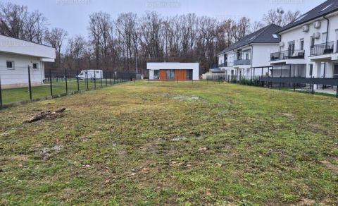 Eladó Telek 9600 Sárvár Krisztina körút