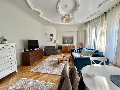 Eladó Lakás 1025 Budapest 2. kerület , Elegáns Villalakás Szemlőhegyen