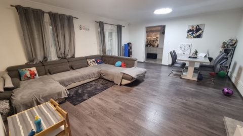 Eladó Ház 2337 Délegyháza 