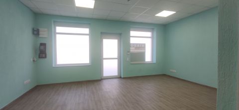 Kiadó Üzlethelyiség 1161 Budapest 16. kerület , RÁKOS SZENTMIHÁLY. FELÚJÍTOTT, 40m2-es ÜZLET.