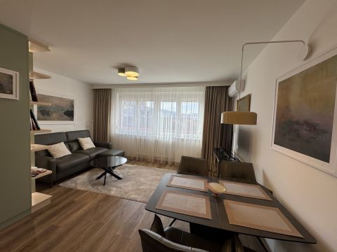 Eladó Lakás 1052 Budapest 5. kerület 