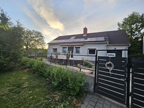 Eladó Ház 2851 Környe , KÖRNYÉN KIVÉTELES LOKÁCIÓBAN TÓPARTI INGATLAN ELADÓ