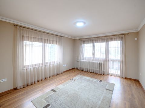 Eladó Ház 4244 Újfehértó 