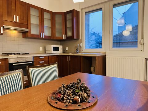 Eladó Lakás 1143 Budapest 14. kerület 