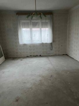 Eladó Ház 9235 Püski Ady Endre utca