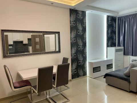 Eladó Lakás 1066 Budapest 6. kerület 