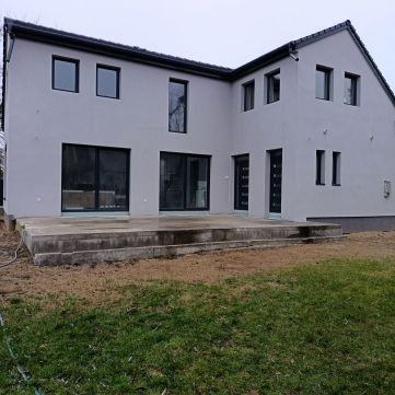 Eladó Ház 2711 Tápiószentmárton Tápiószentmárton Strand közelében Újépítésű ház eladó!