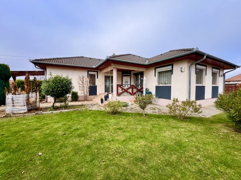 Eladó Ház 9172 Győrzámoly 