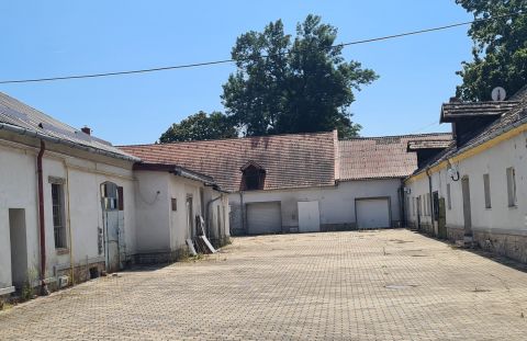 Eladó Tároló/Raktár 9400 Sopron , Borospince a történelmi belvárosban eladó!