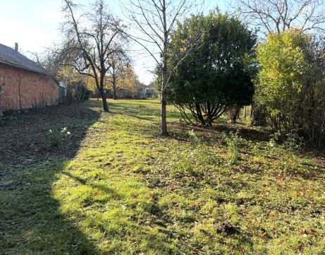 Eladó Telek 9700 Szombathely , Oladon aszfaltos útról megközelíthető építési telek eladó!